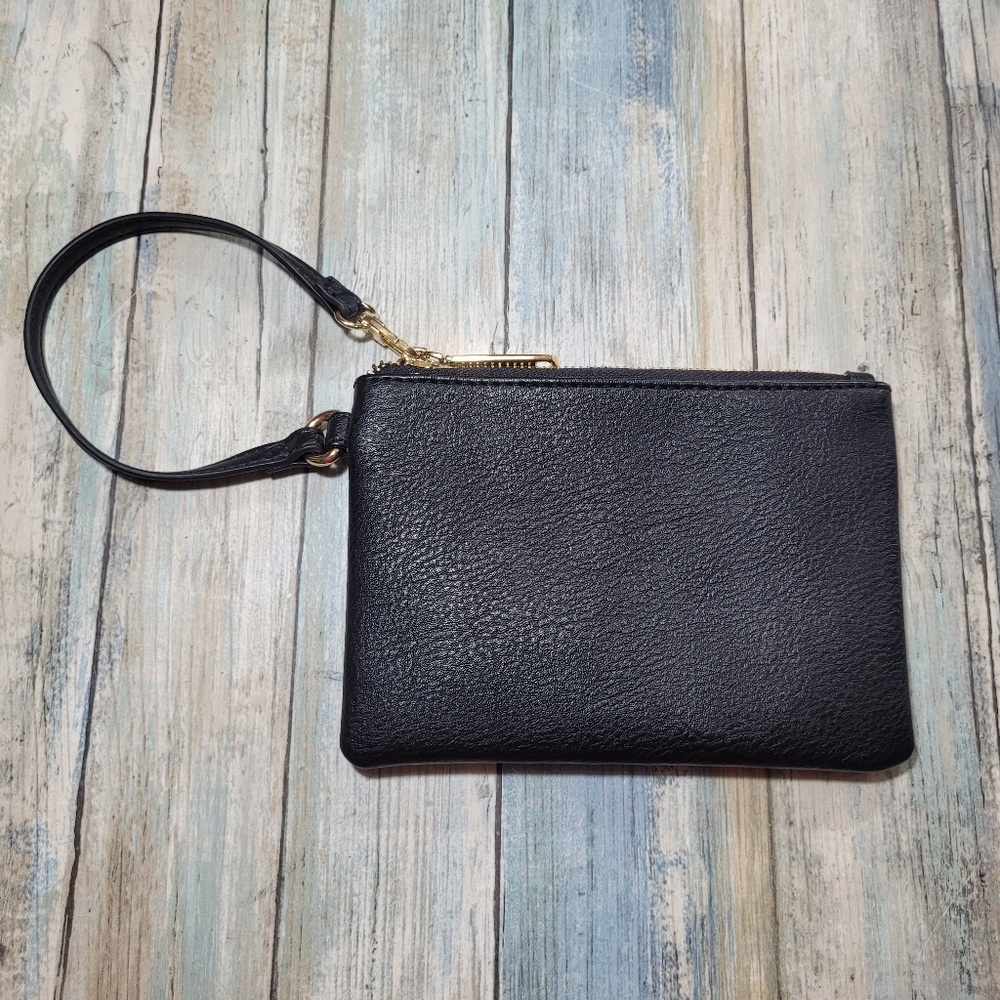 Steve Madden Wristlet.